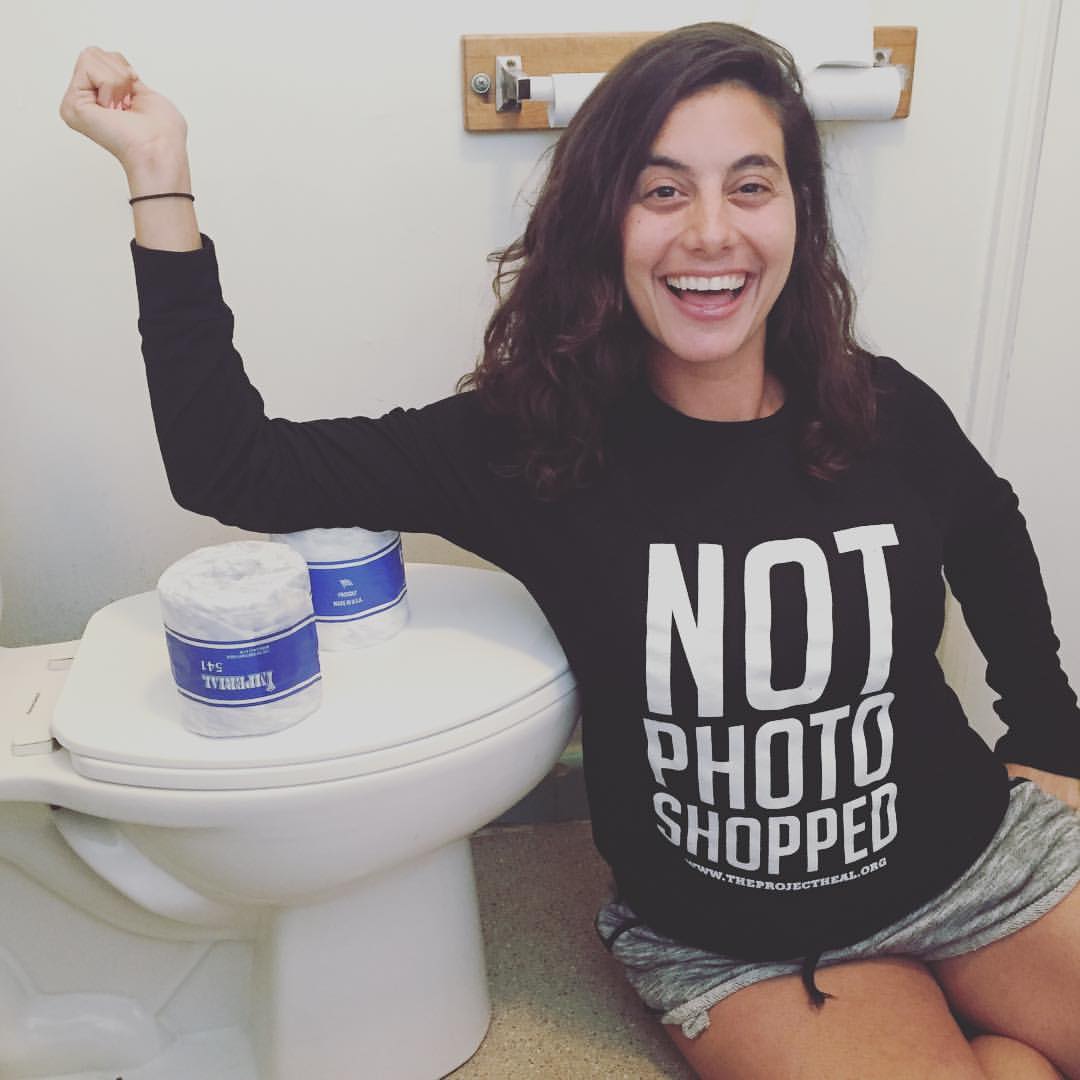 Schoolgirl Toilet - the only girl in the world with a blog! â€“ Jessie Kahnweiler